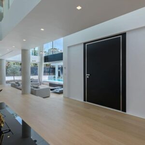 Golden Door Αξονικές Πόρτες Ασφαλείας Pivot