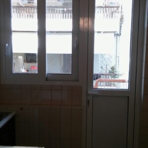 Αντικατάσταση παλαιών κουφωμάτων αλουμινίου σε διαμέρισμα στη Νέα Ιωνία