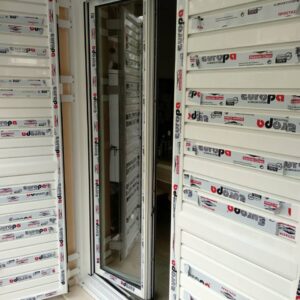 Αντικατάσταση ξύλινων κουφωμάτων με ενεργειακά αλουμινίου σε διαμέρισμα στη Μεταμόρφωση