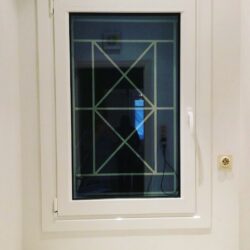 Αντικατάσταση ξύλινων κουφωμάτων σε διαμέρισμα Κυψέλη - Κουφώματα αλουμινίου Europa Hybrid