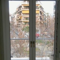 Αντικατάσταση ξύλινων κουφωμάτων σε διαμέρισμα Κυψέλη - Κουφώματα αλουμινίου Europa Hybrid