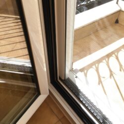 Αντικατάσταση κουφωμάτων στον Παράδεισο Αμαρουσίου Ανοιγόμενα κουφώματα Europa Hybrid