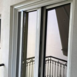 Αντικατάσταση κουφωμάτων στον Παράδεισο Αμαρουσίου Ανοιγόμενα κουφώματα Europa Hybrid