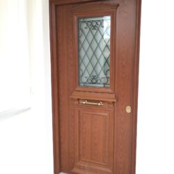 Θωρακισμένη Πόρτα Αλουμινίου Παραδοσιακή - Βάρη-Αττικής