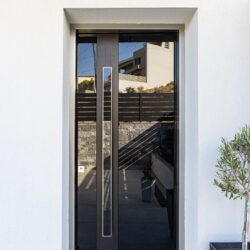 Οικία Χαλκίδα Πόρτα Ασφαλείας GoldenDoor, Mparolas Aluminium