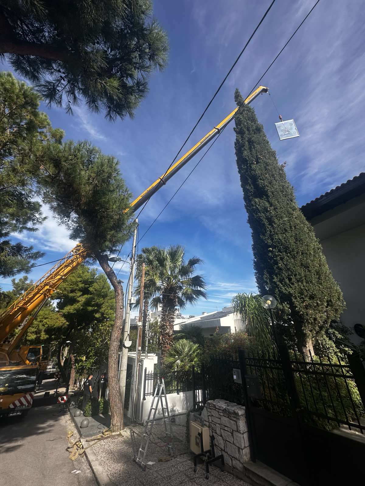 Minimal Κουφώματα Αλουμινίου Οικία στην Φιλοθέη_Europa EMF64 Hybrid_Mparolas Aluminium Systems